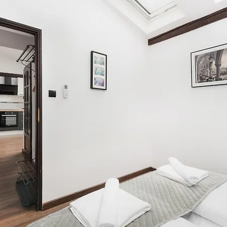 דירה Sun & Snow, Sunshine Loft Cracow *