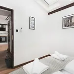 شقة Sunshine Loft Cracow, Sun & Snow *